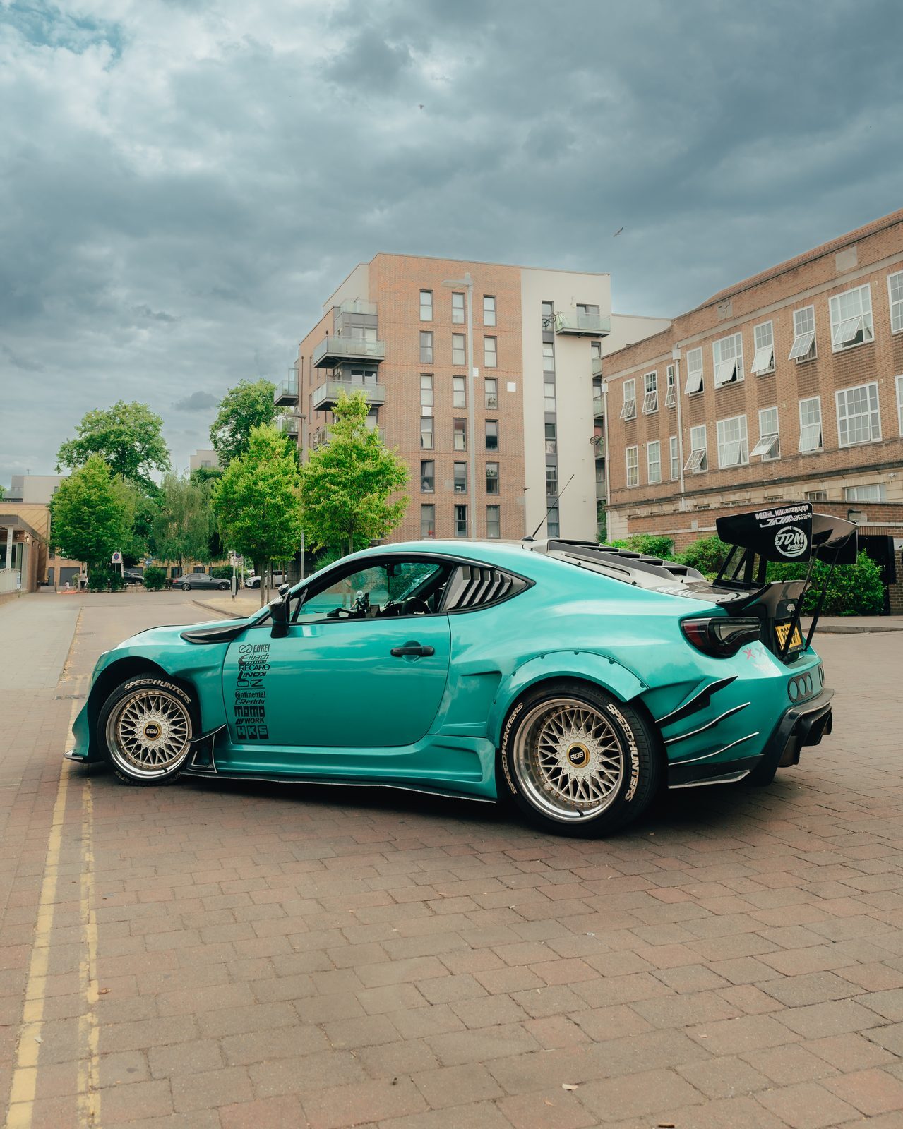 Teal widebody Toyota GT86 with custom livery